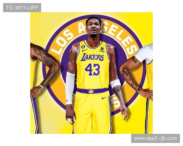 湖人队艾顿得分上20分的比赛,球队保持全胜。