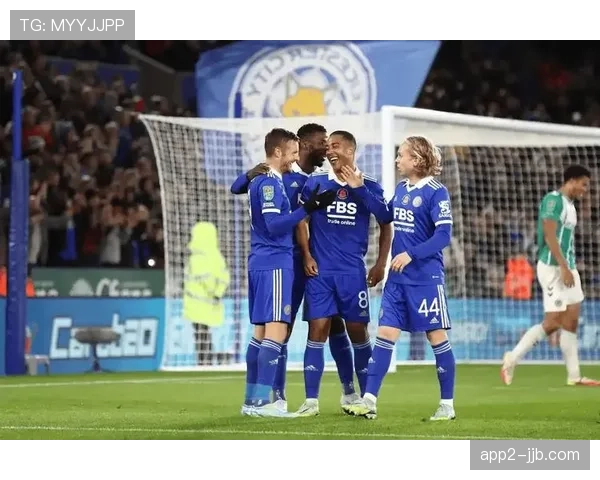 富勒姆2-1切尔西,库库雷利亚红牌改变德比局势